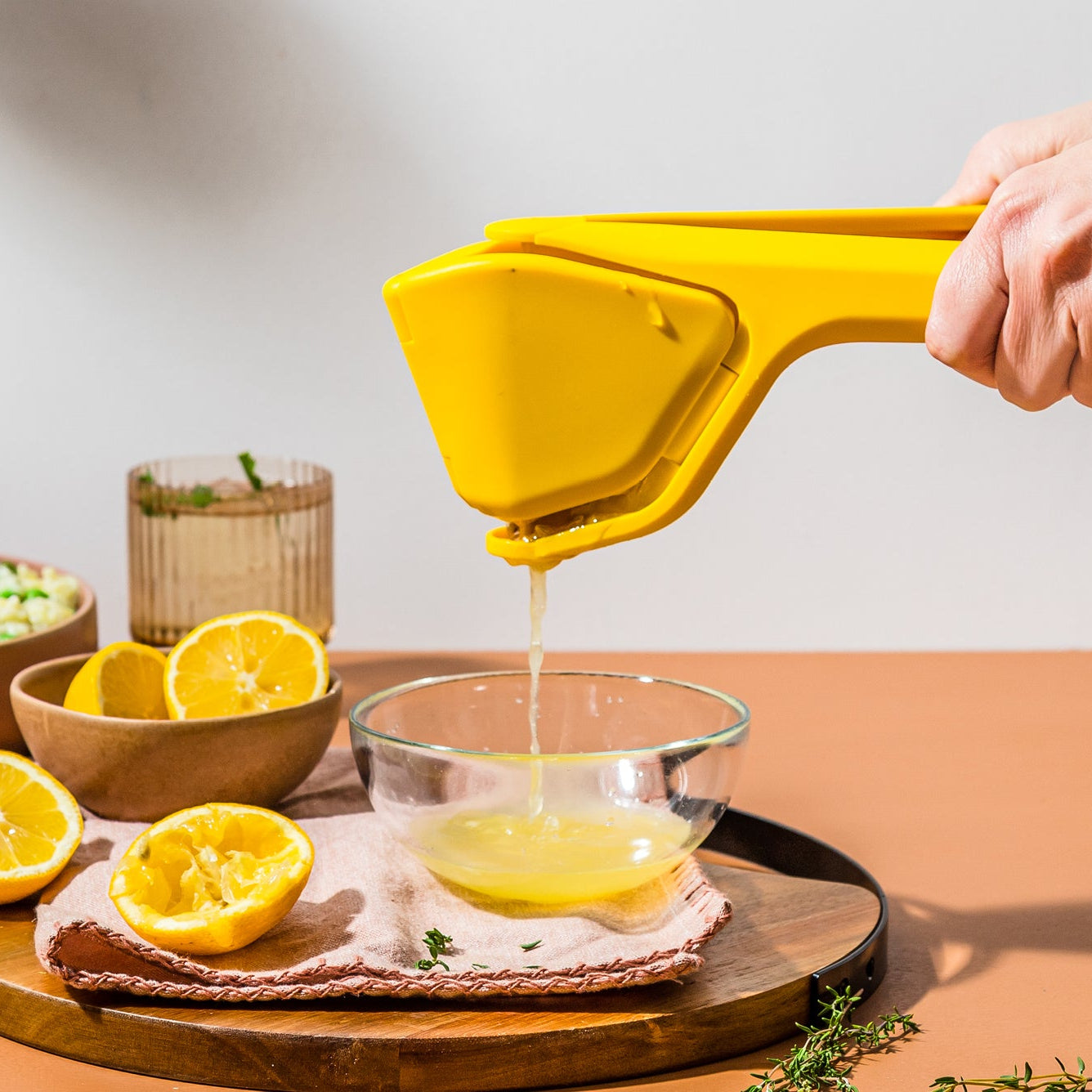 Lemon Fluicer - Fold Flat Easy Juicer