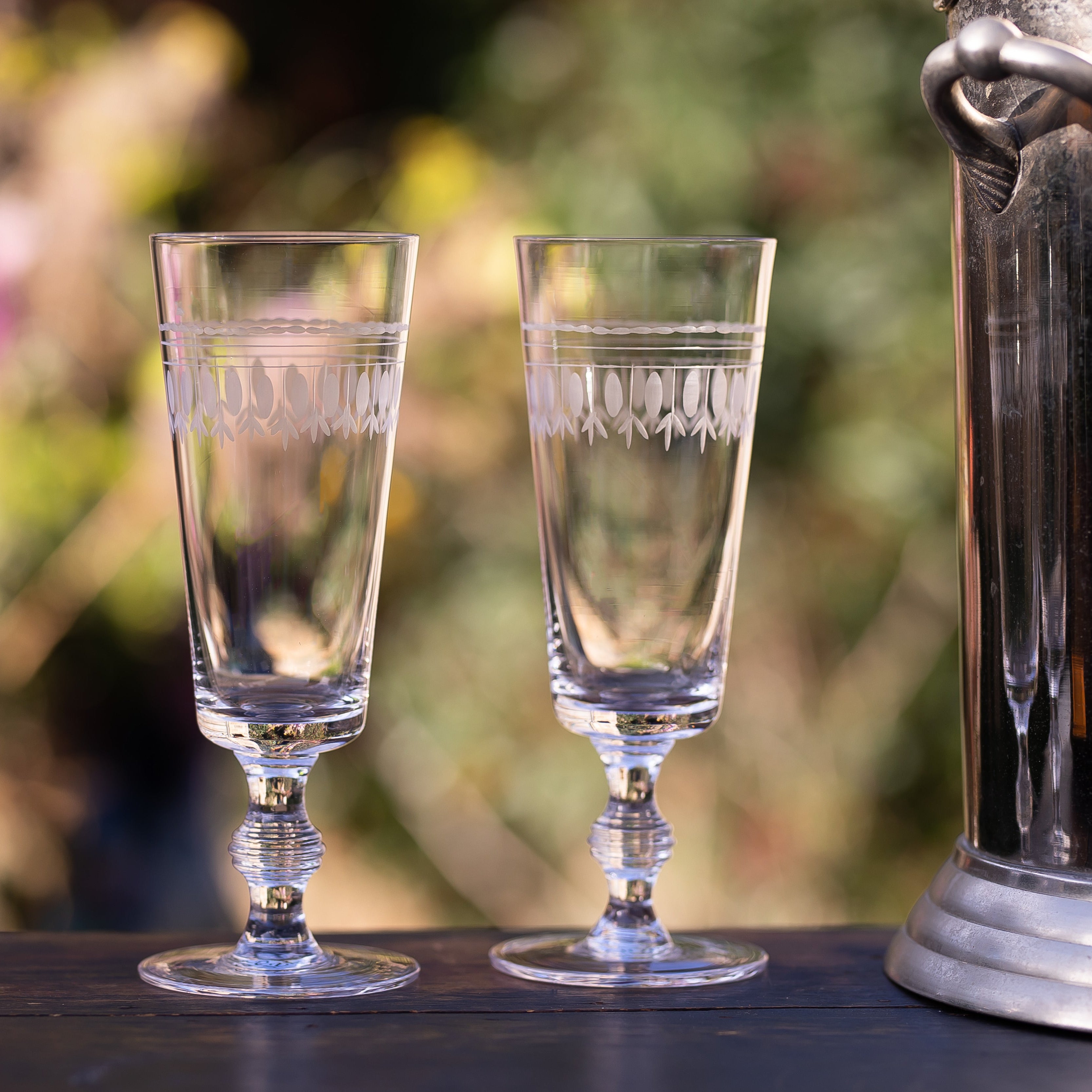Crystal Champagne Flutes with Ovals Design (Set of 4)